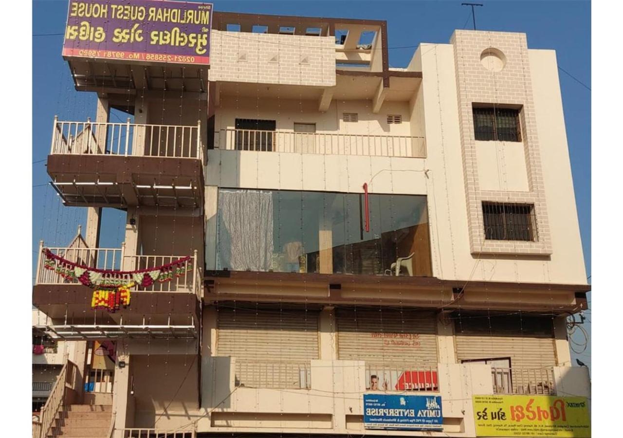Shree Murlidhar Guest House Surat Esterno foto